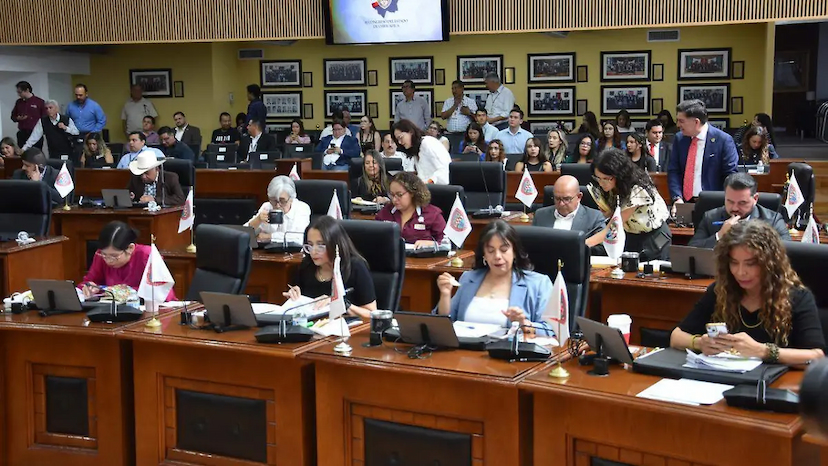 Impulsan acceso universal en escuelas para discapacidad