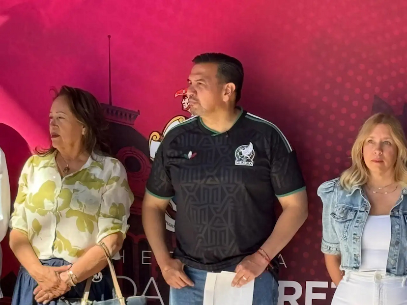 Entrega Cruz Pérez Cuéllar nuevo domo en primaria Soledad Herrera Villa