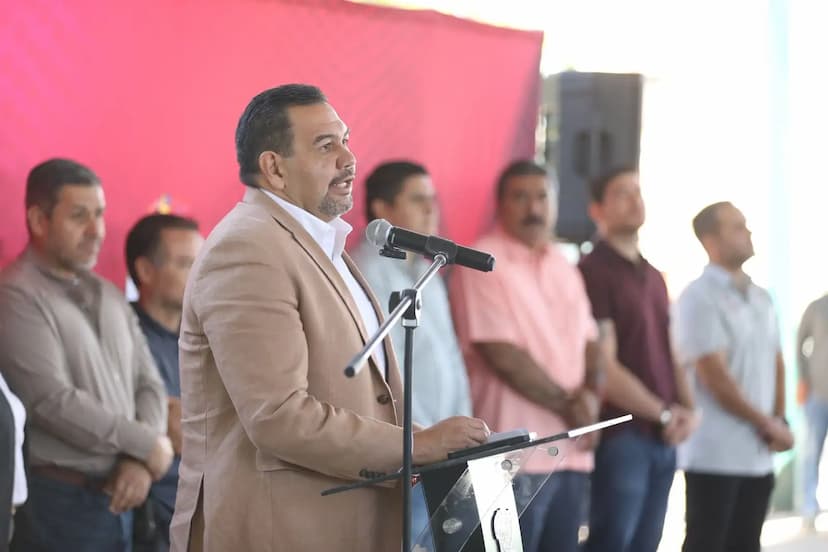 Anuncia el Presidente Pérez Cuéllar fondo de 100 millones para escuelas primarias en el 2026