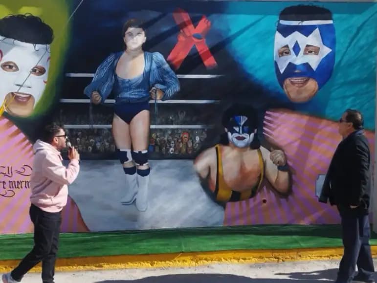 Honran a Crazy 33 con mural en Ciudad Juárez