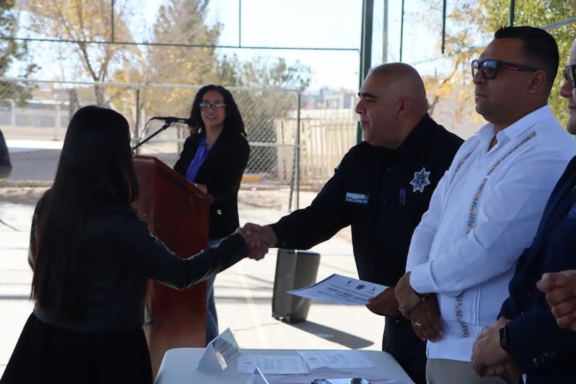 Concluyen familias juarenses programa 'Valórate'