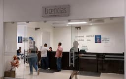 Alertan sobre fraudes en trámite de licencias gratuitas