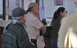 Adultos mayores deben firmar para descuento predial