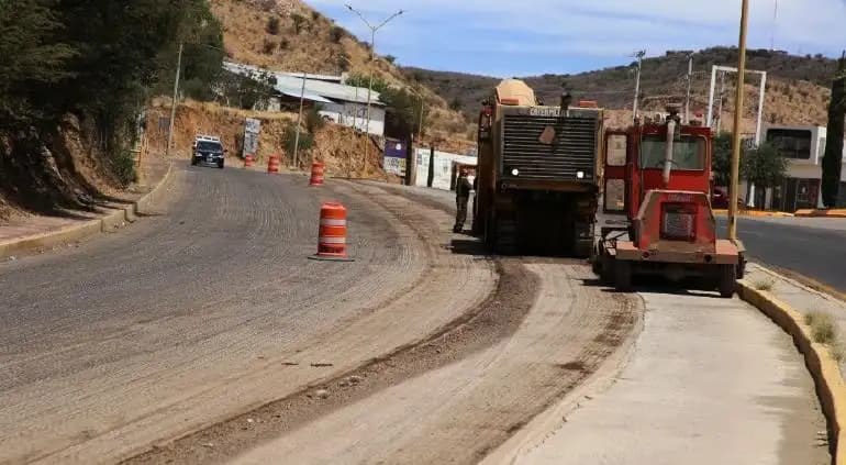 Parral invertirá en rehabilitación de 60 calles