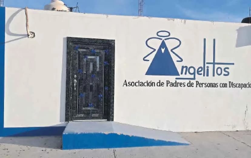 Promueven moño azul para proteger a personas con autismo