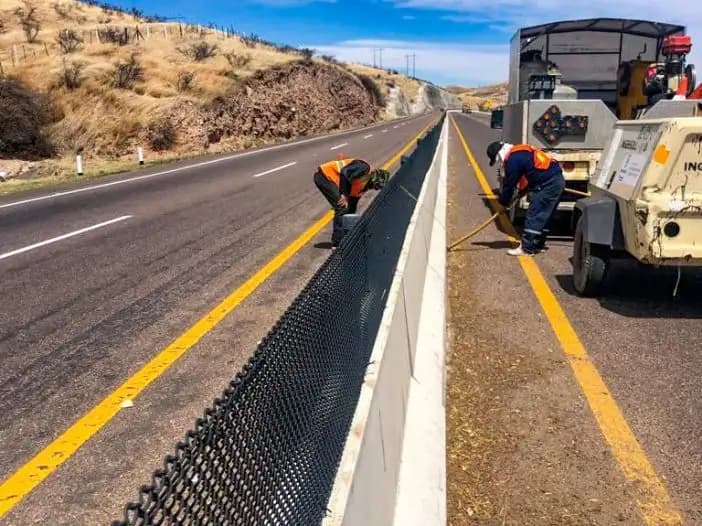 Avanza obra en carretera Parral-El Granillo al 40%