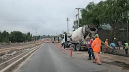 Retrasan obra vial en Parral por falta de asfalto