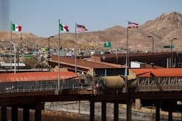 Protestan contra políticas fronterizas y separación familiar en Juárez y El Paso