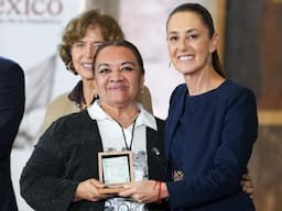 Aumento salarial del 9% a maestros