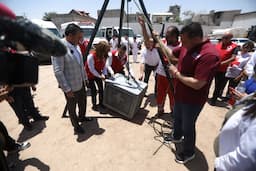 Colocan primera piedra de Cruz Roja en Juárez