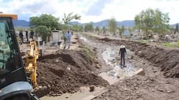 Impacto de las lluvias desafían la estabilidad del Panteón No. 3 en Chihuahua