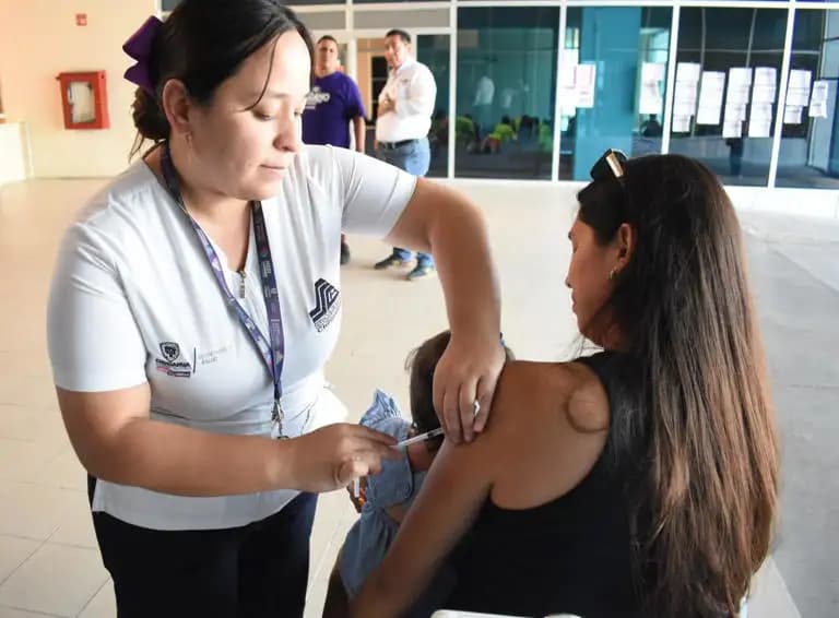 Chihuahua refuerza salud con campaña de vacunación gratuita