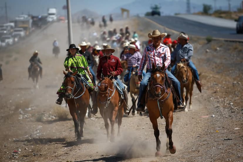 La majestuosa Cabalgata Villista alcanza su destino final en Parral