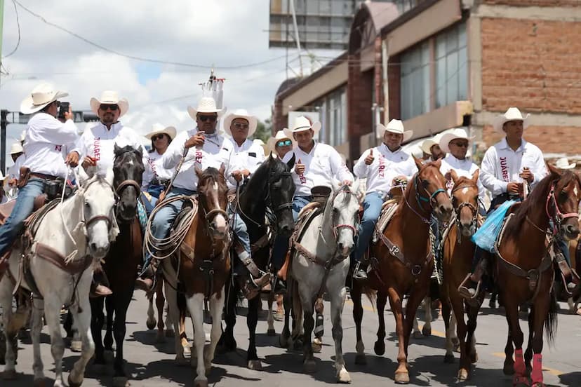Con más de 7,000 jinetes, la Cabalga Villista fue un rotundo éxito, Cruz Pérez Cuéllar