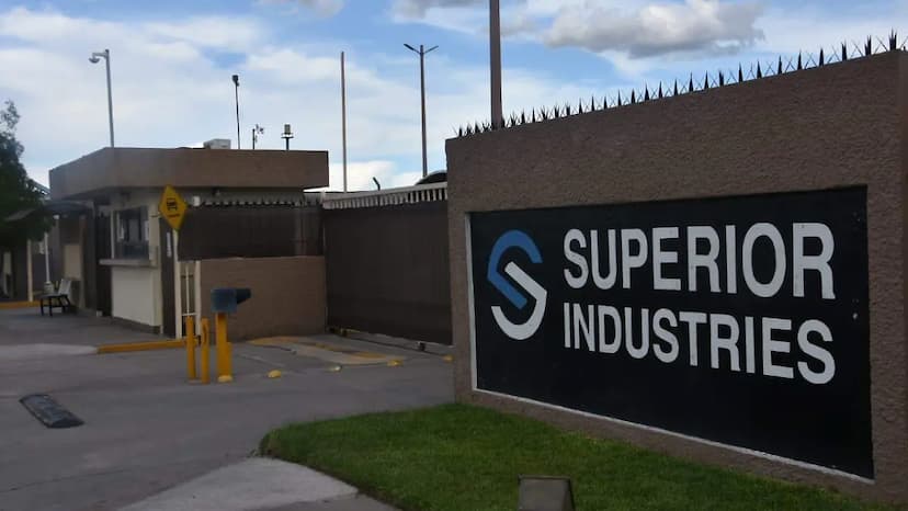 Misterio sacude a la maquiladora: Trabajador encontrado sin vida en el baño