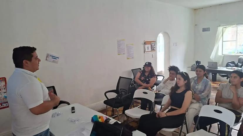 Parral capacita en auxilios psicológicos