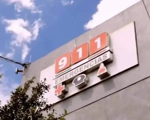 Llamadas falsas saturan el 911 en Parral
