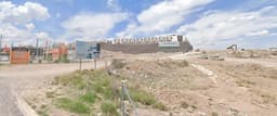 Evacúan familias por fallas en fraccionamiento Monte Xenit