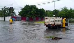 Controlan inundaciones en Cuauhtémoc sin daños graves