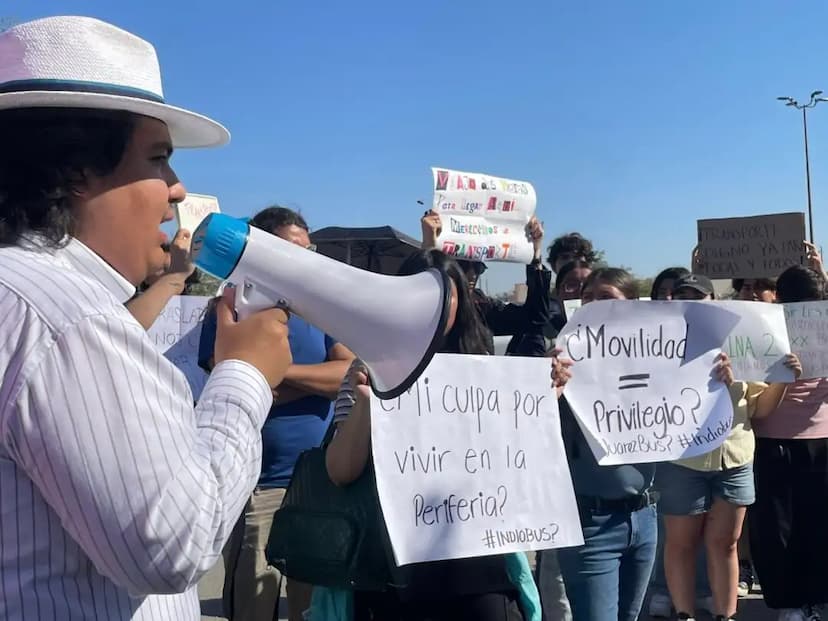 Estudiantes UACJ demandan transporte adecuado