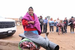 Apoya gobierno a rarámuris en Chihuahua ante frío