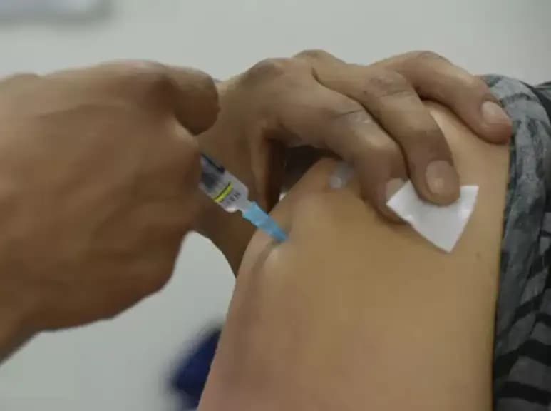 Inician vacunación contra enfermedades invernales en Juárez