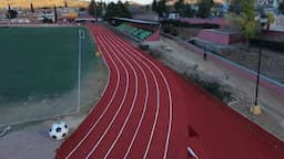 Unidad Deportiva CNOP estrena pista con pasto sintético