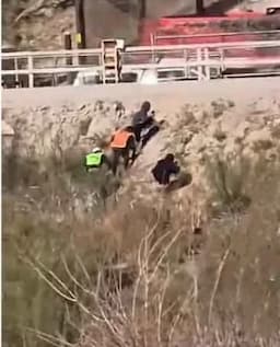 Migrantes detenidos disfrazados de obreros en Juárez