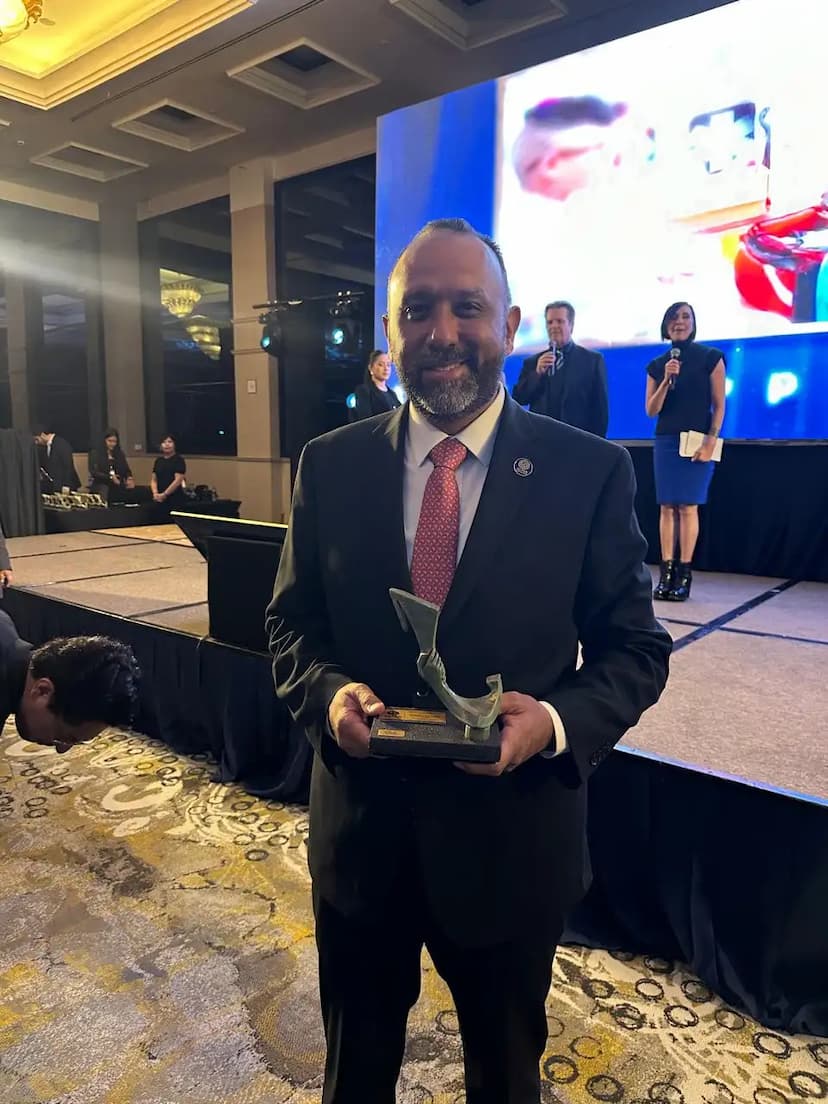 Reconocen a alcalde de Juárez en Premios ALMA 2026 por Buen Gobierno y medidas Anticorrupción