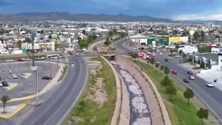 Reducirán carriles en Los Nogales por obras viales