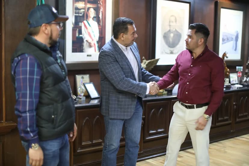 Se reúnen los alcaldes de Ahumada y de Juárez