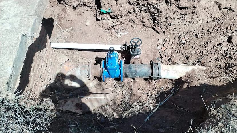 Aseguran abasto de agua en hospital de Parral