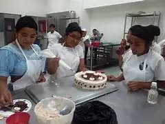 Impulsan cursos de repostería en Ascensión con becas