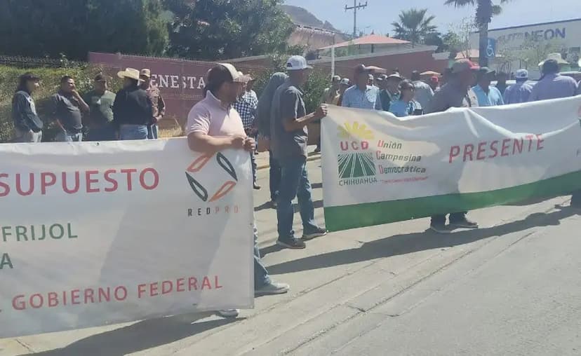 Protestan por falta de apoyos al campo en Chihuahua