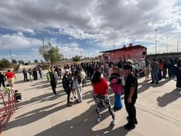 Participan niños en la 1era Carrera Pedestre de Pascua