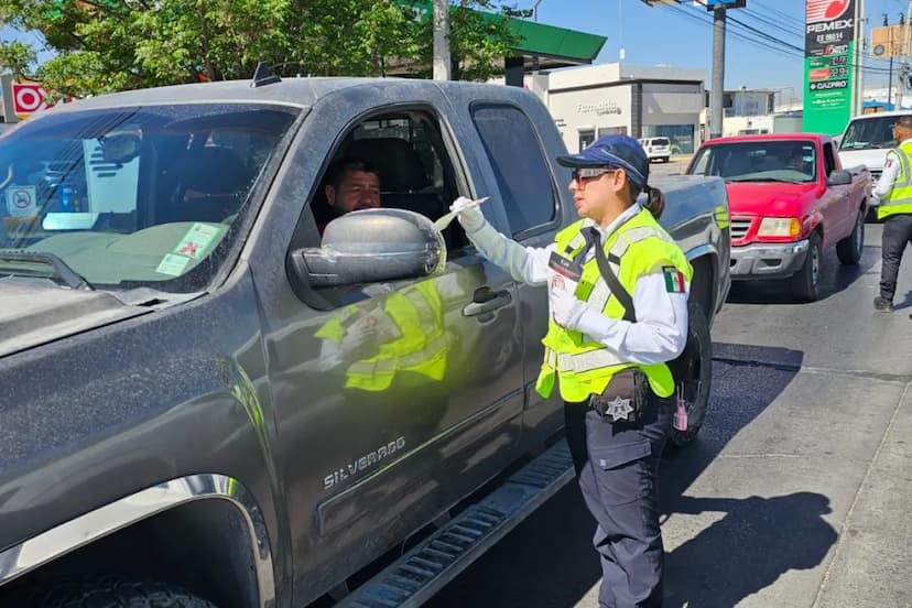 Reforzan campaña contra uso de celular al volante en Juárez