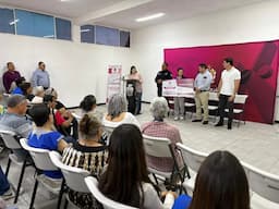 Entrega Juárez tres mdp a proyecto "Iluminando Mentes" del Instituto de Ciencias del Sector Social A.C
