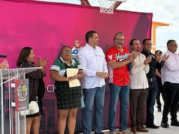 Entrega Cruz Pérez Cuéllar obras realizadas en Secundaria con Presupuesto Participativo