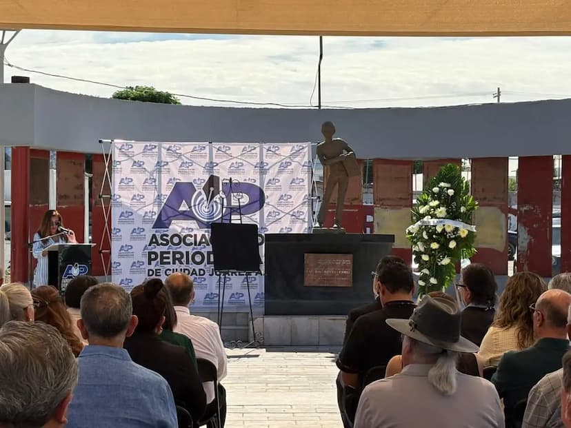 Conmemora la APCJ a periodistas fallecidos