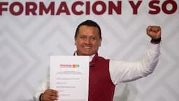 Carlos Torres Piña, fiscal que investigó homicidio de Manzo, es la ‘corcholata’ de Morena en Michoacán