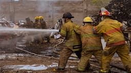 Bomberos de Camargo controlan incendios y fuga de gas