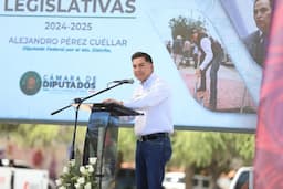 Acude Cruz Pérez Cuéllar a 1er Informe del diputado Alejandro Pérez Cuéllar