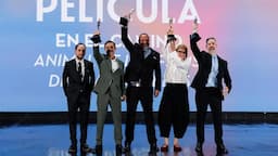 “En el camino” arrasa en los Premios Ariel 2026 con siete estatuillas