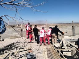 Rescatan a trabajador atrapado en pozo en Camargo