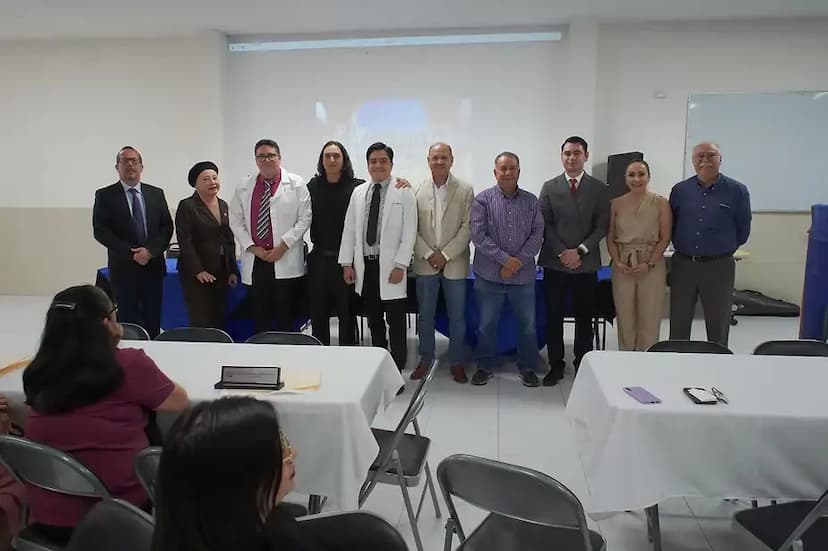 Gradúan primeros psiquiatras del Hosame en Chihuahua