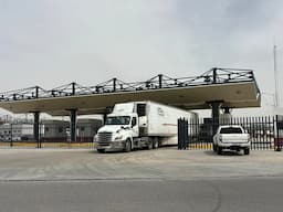 Estados Unidos posterga modernización del Puente Libre; Juárez buscará frenar salida de carga