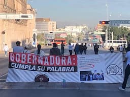 Revisan situación laboral de maestros en Chihuahua