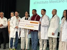Recibe Cruz Pérez Cuéllar a nuevos especialistas del IMSS en Juárez