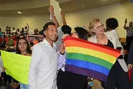 Debaten matrimonio igualitario en Juárez el 26 de mayo