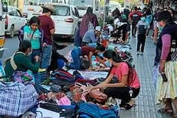 Aumenta comercio informal en Parral por falta de empleo